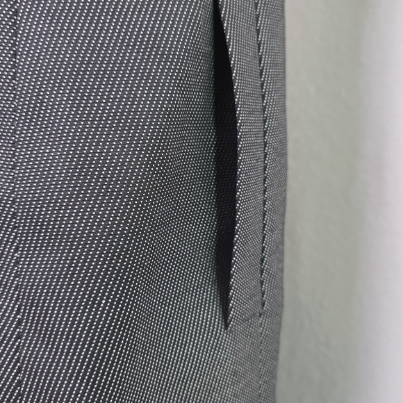 Escada Black Wool Silk Blend Dress Size 38 (US 8) – Tailored Short Sleeve Sheath - Picture 6 of 14